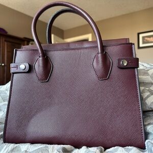 🌟 host pick! 🌟 Zara city bag in leather red wine color with 2 big 2 small